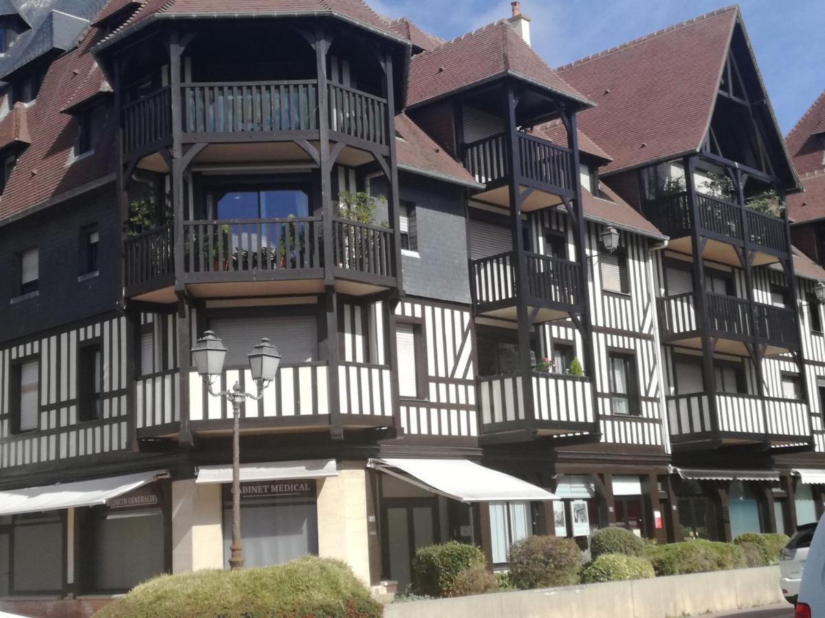 Apartment Les Jardins Du Yacht Club By Interhome Deauville Zewnętrze zdjęcie